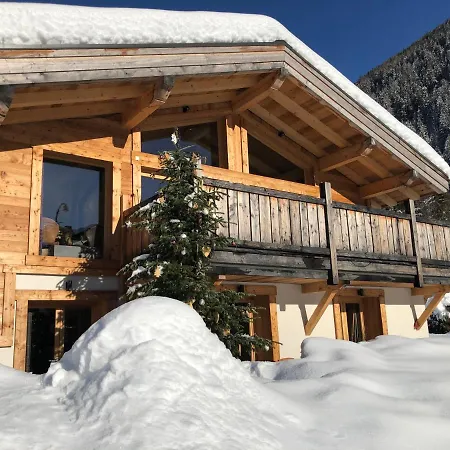 Chalet Beurre Noisette&spa Face Aux Aiguilles De Chalet *