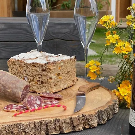 Chalet Beurre Noisette&spa Face Aux Aiguilles De *