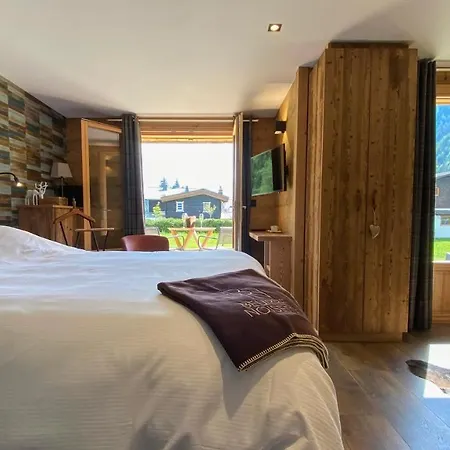 Chalet Beurre Noisette&spa Face Aux Aiguilles De Chalet